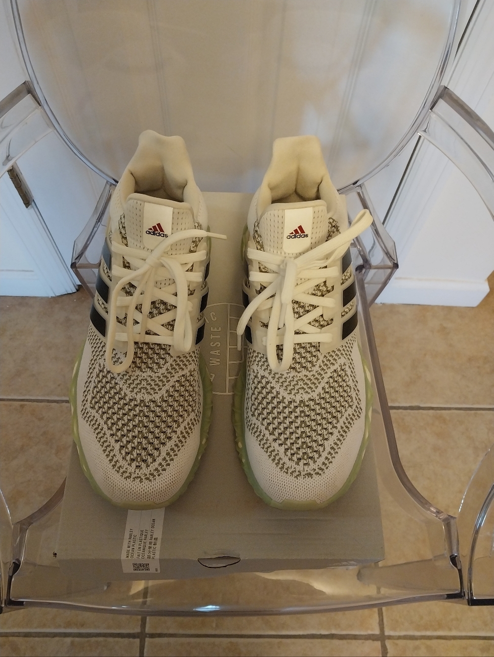 Adidas  Ultraboost Web DNA